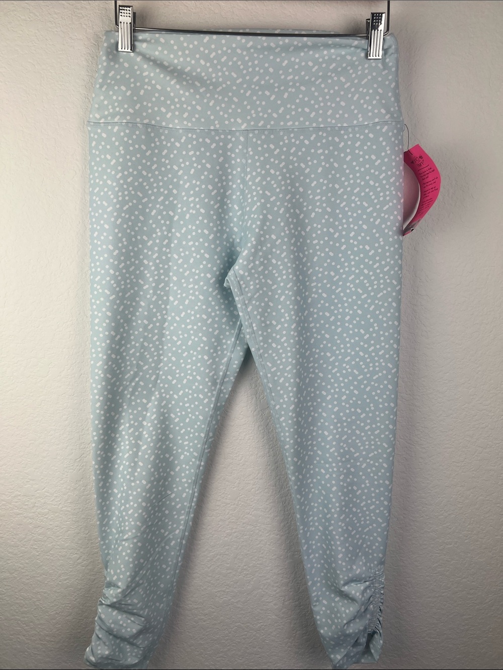 Betsey Johnson Powder Blue and White polka Dot ruched Capri Leggings Size L